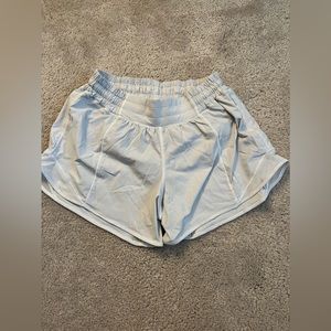 Lululemon Hotty Low Rise Hot Shorts 3” White